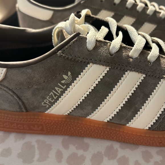 Adidas Women's' Brown and Cream Sneakers - Picture 2 of 6